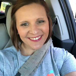 Meet your Posher, Ashley